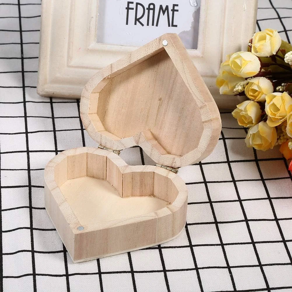 TOPINCN Heart shaped Wooden Box, Jewelry Storage Box