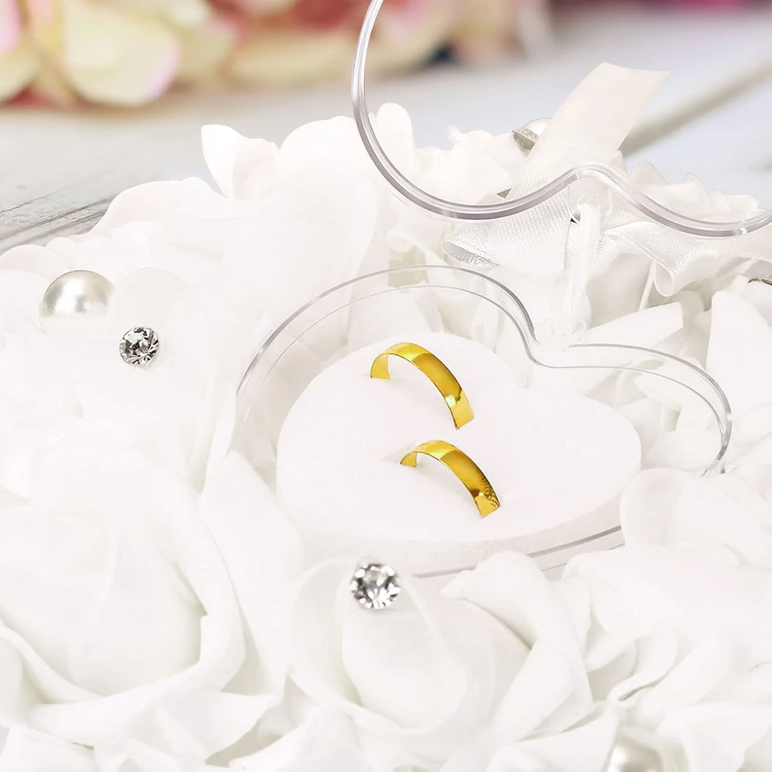 TOPINCN Wedding Pillow, Eemoon Flor Girl Basket White